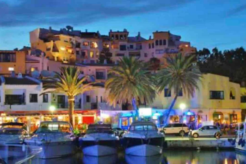 Atico En Marbella Appartement Buitenkant foto